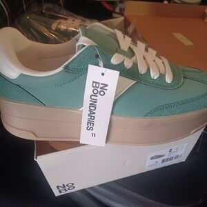 NEW NOBO Green Platform Retro Sneakers Sz 11